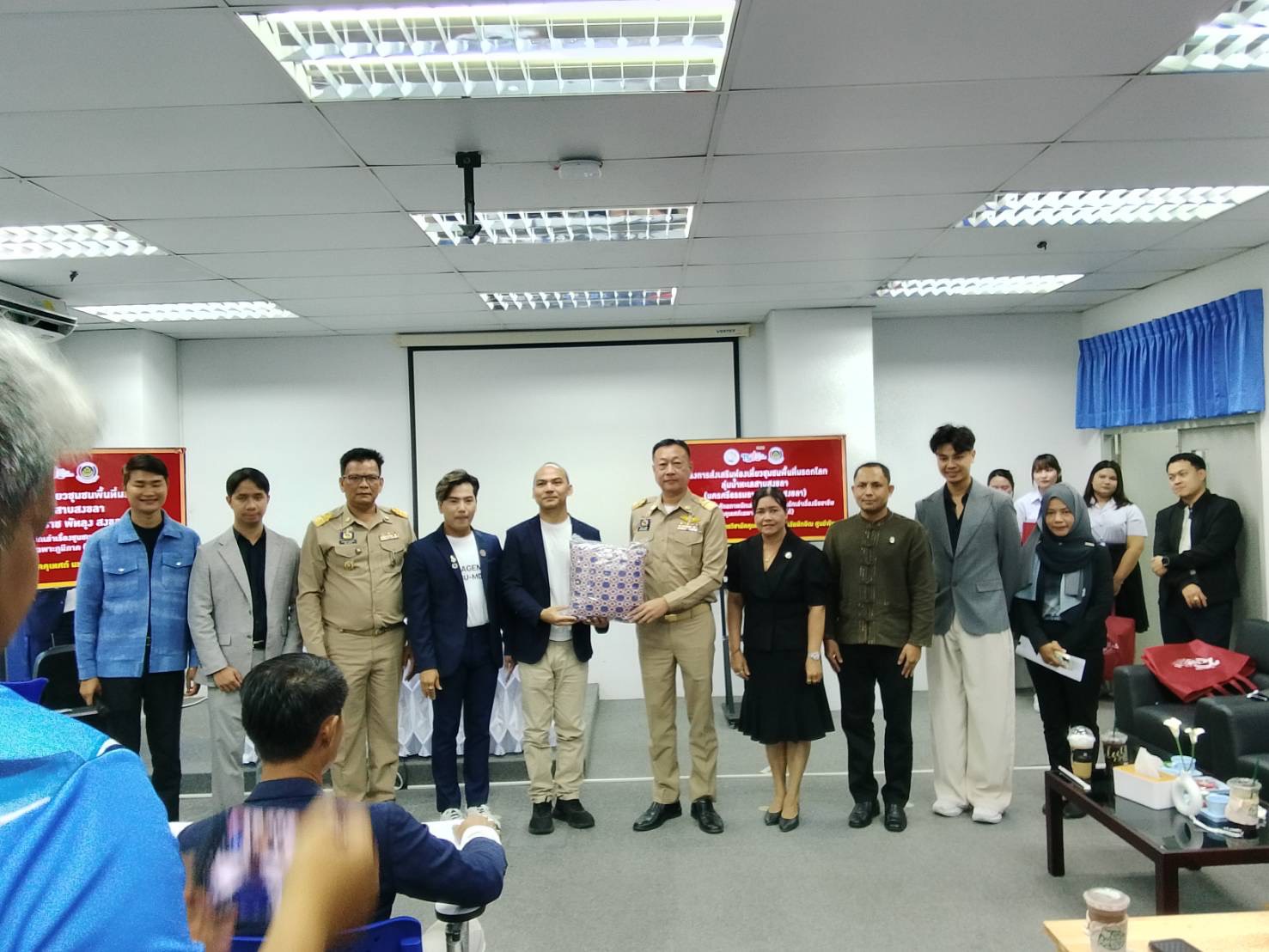 พช.พัทลุง ปั้น “นักเล่าเรื่องชุมชน” ยกระดับท่องเที่ยวพื้นที่มรดกโลกลุ่มน้ำทะเลสาบสงขลา ชู Soft Power สู่สากล