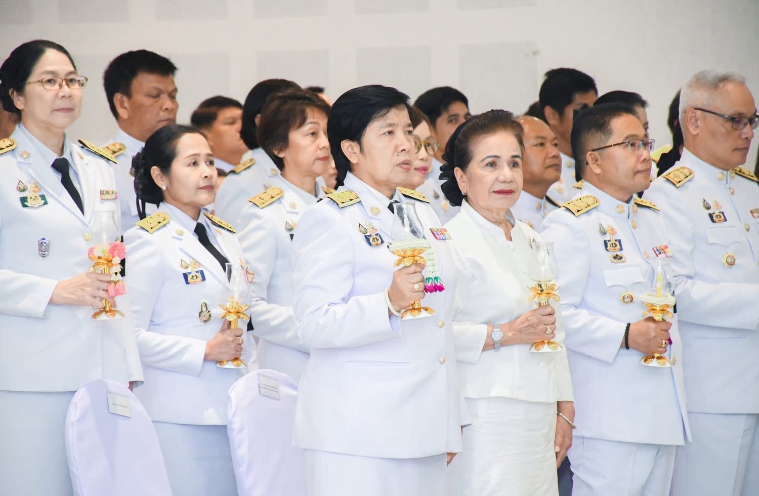 พช.พัทลุง ร่วมพิธีถวายเครื่องราชสักการะและจุดเทียนถวายพระพรชัยมงคล สมเด็จพระนางเจ้าฯ พระบรมราชินี เนื่องในโอกาสวันเฉลิมพระชนมพรรษา 3 มิถุนายน 2569